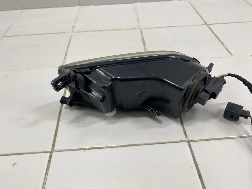 Фара противотуманная левая Volkswagen Beetle A5 (2011—2019) - миниатюра 9