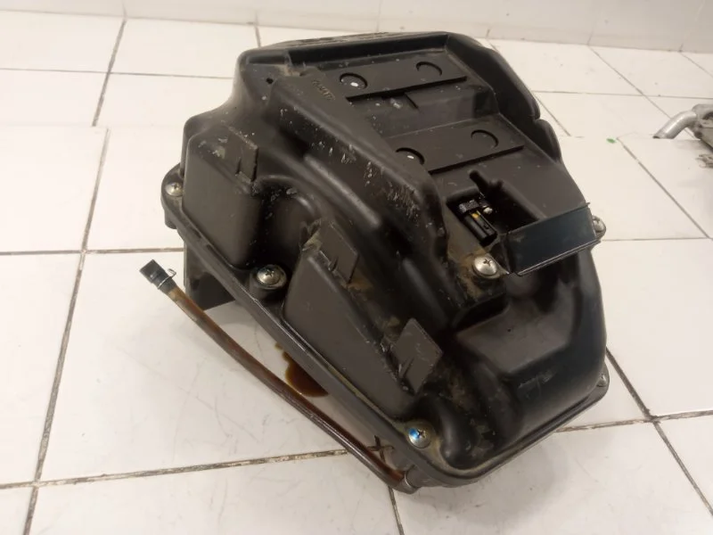 Корпус воздушного фильтра Kawasaki Kawasaki Vulkan - миниатюра 8