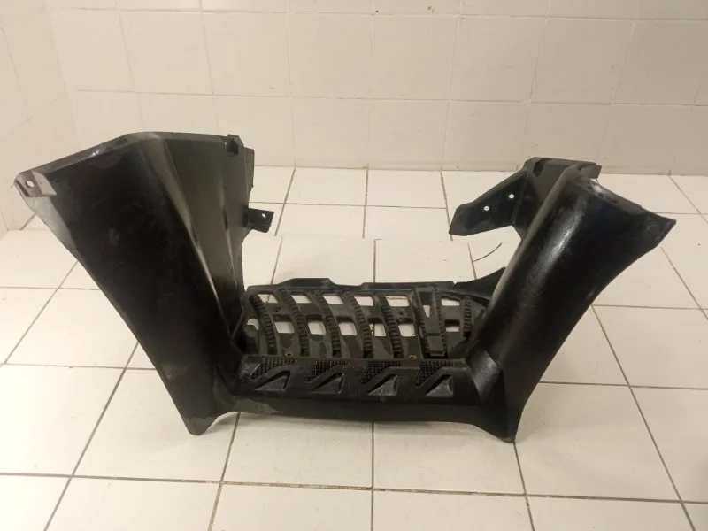 Подставка под ногу левая Polaris Sportsman HL 850
