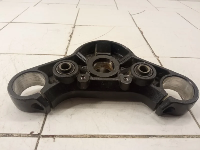 Крепление вилки Kawasaki Kawasaki Vulkan S EN650 - миниатюра 5