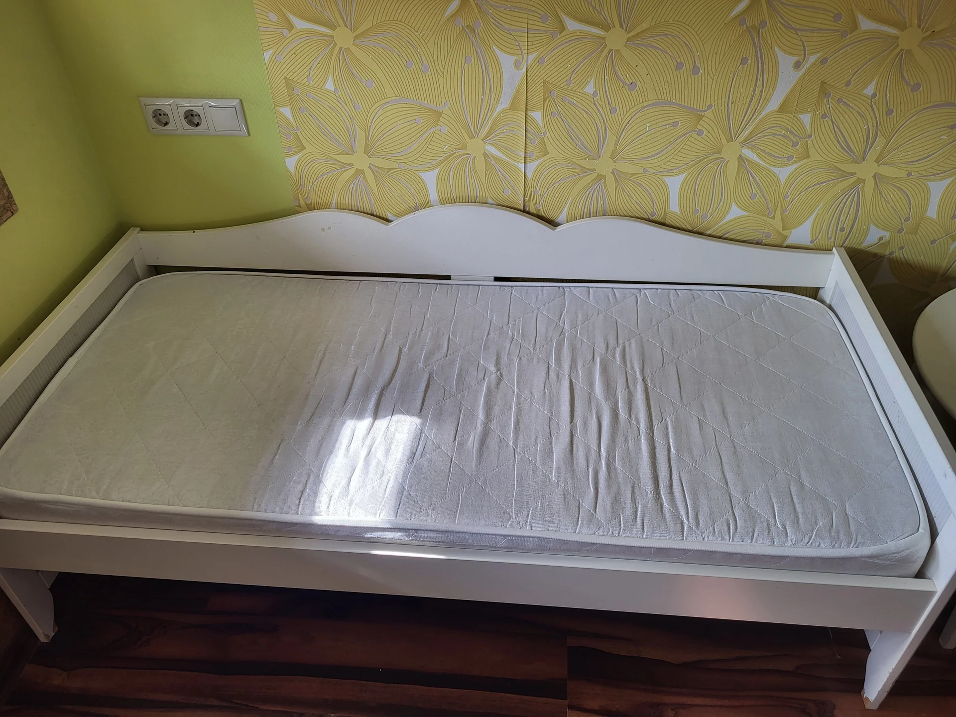 Кровать с матрасом ikea односпальная 70×160 - миниатюра 3