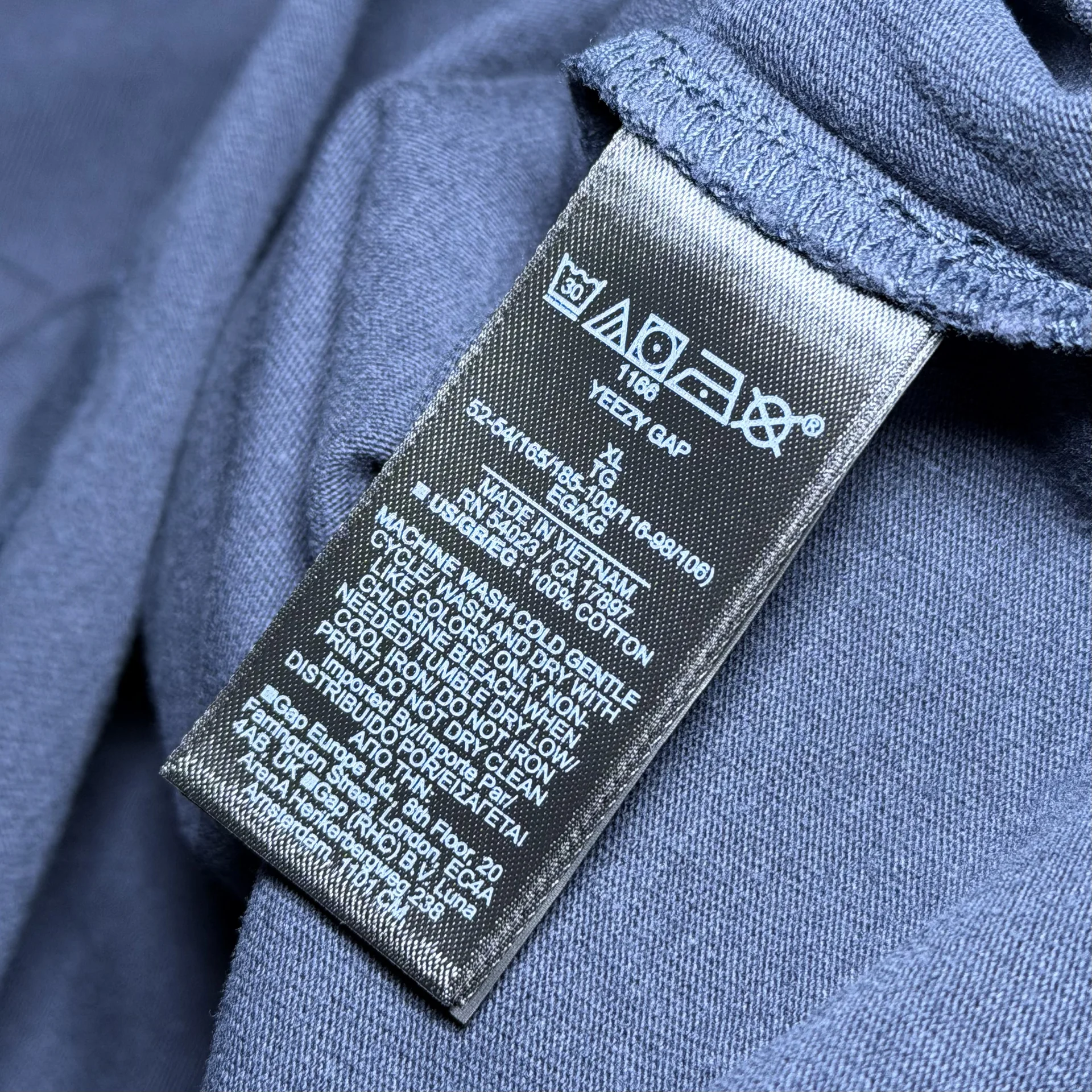 Футболка Yeezy Gap оригинал - миниатюра 7