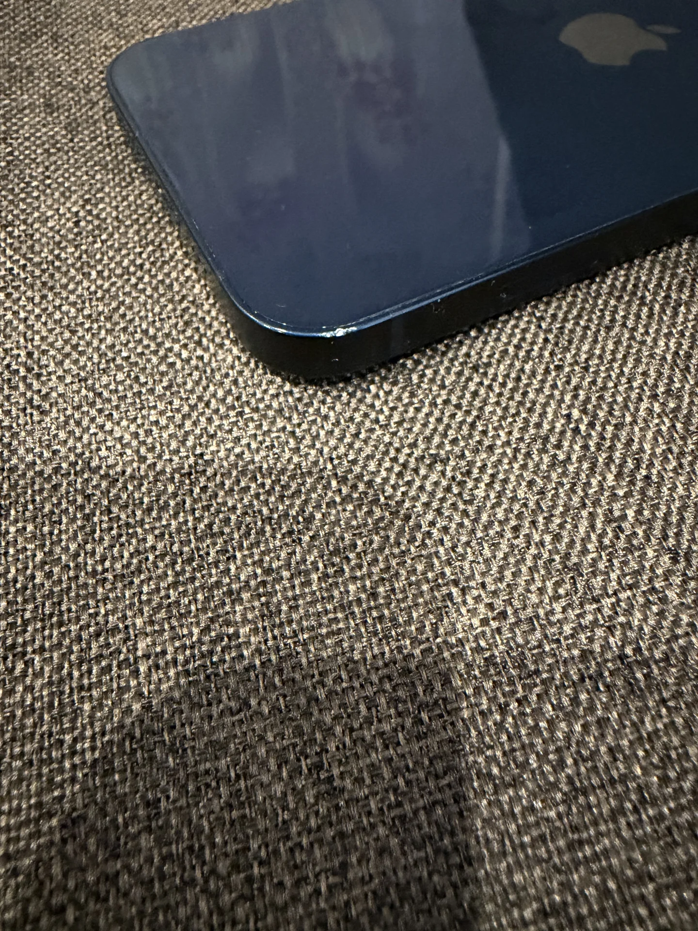 iPhone 13 - миниатюра 4