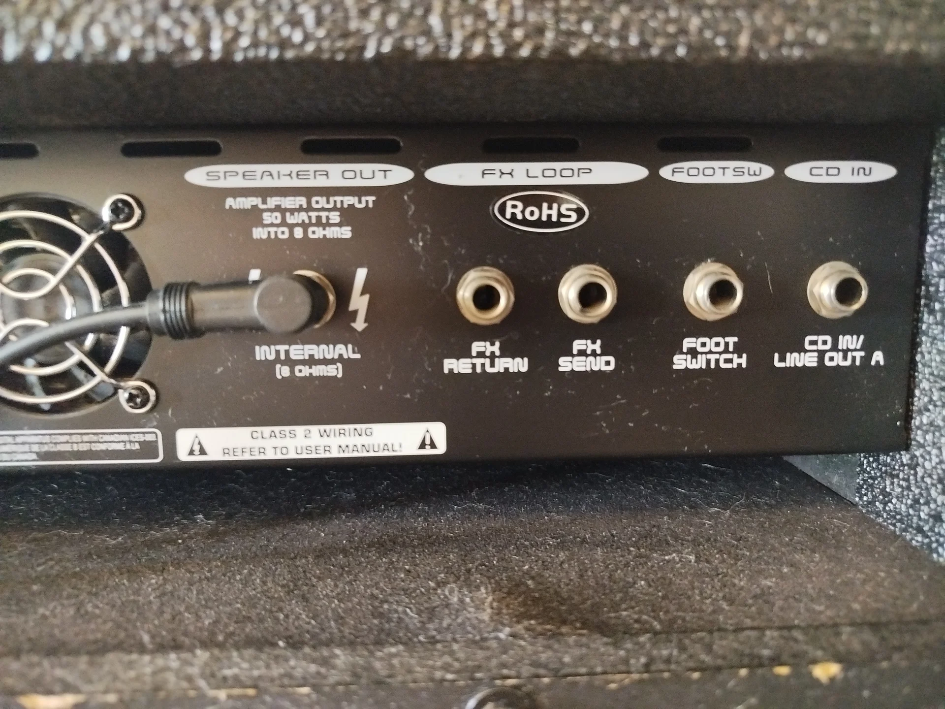 Комбо усилитель Behringer vt50fx - миниатюра 4