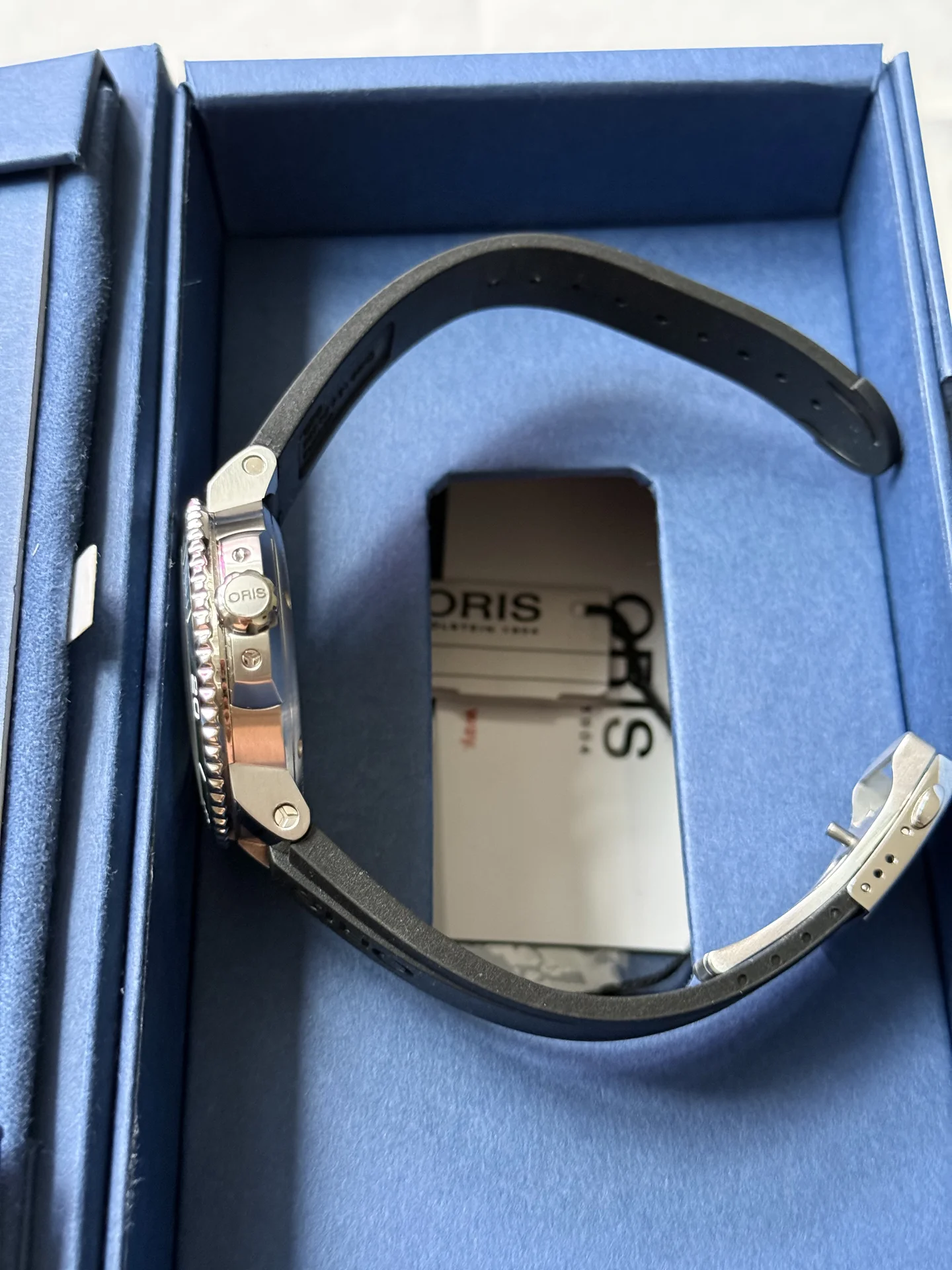 Часы Oris Aquis Date 01 733 7766 4157 - миниатюра 5