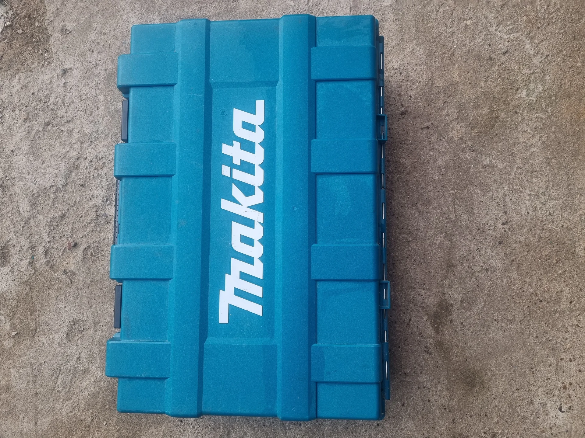 Отбойный молоток Makita HM1203C - изображение 1