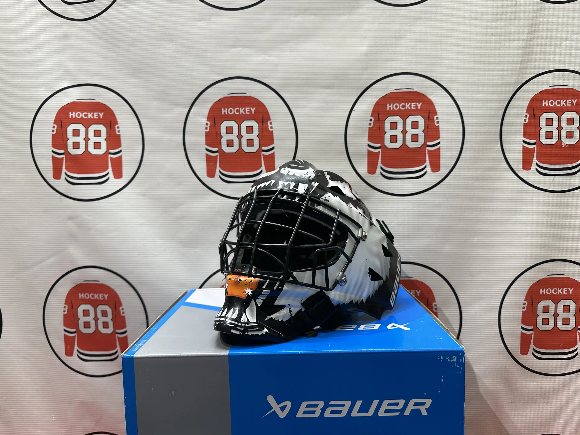 Вратарский шлем Bauer YTH - изображение 1