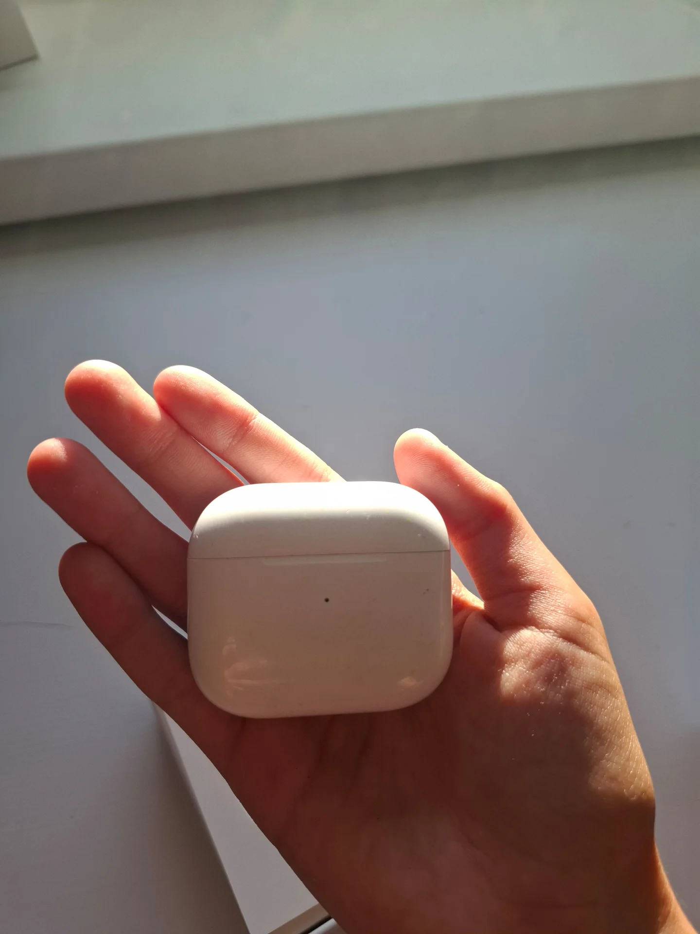 airpods - миниатюра 2
