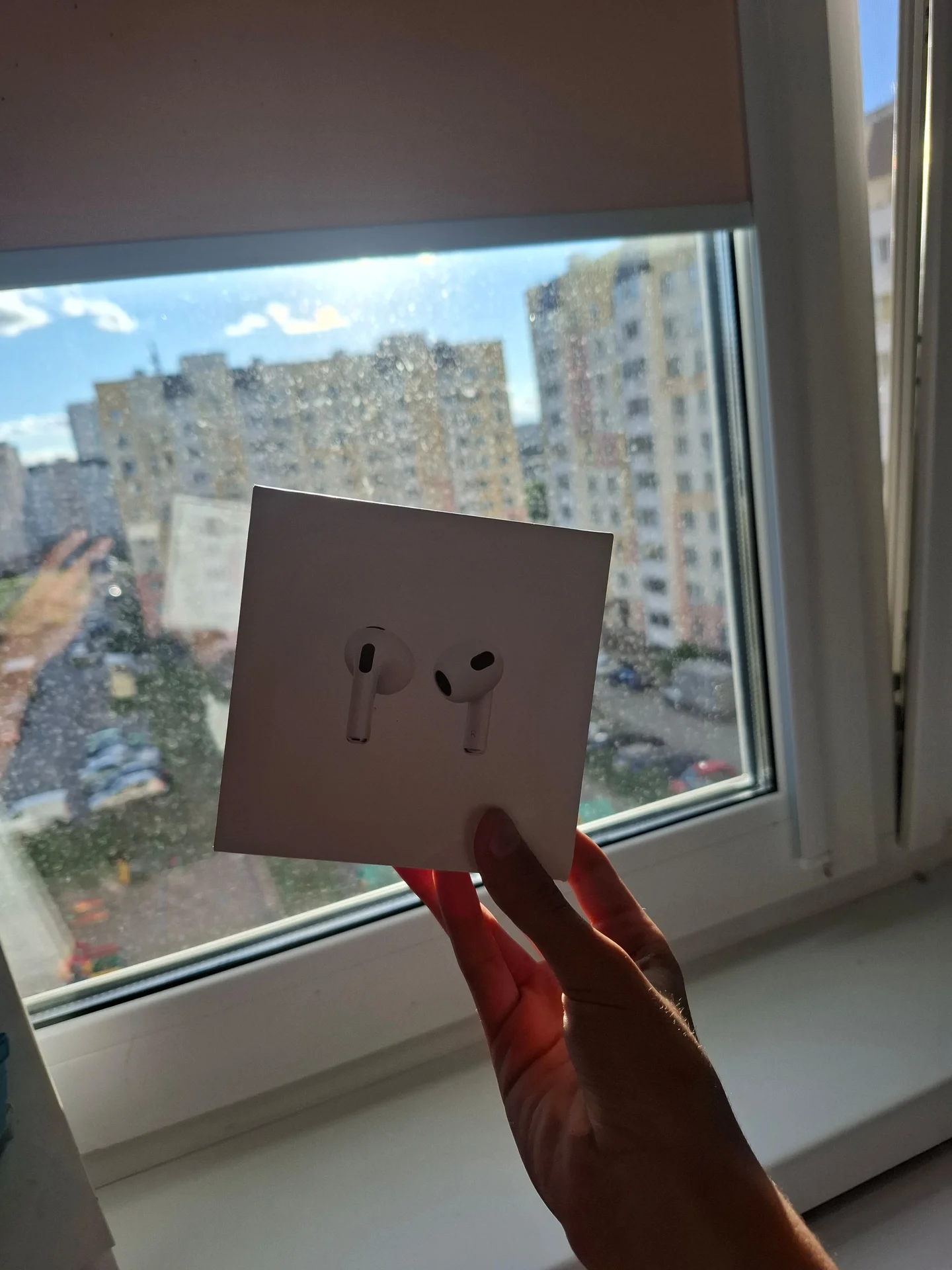 airpods - миниатюра 6