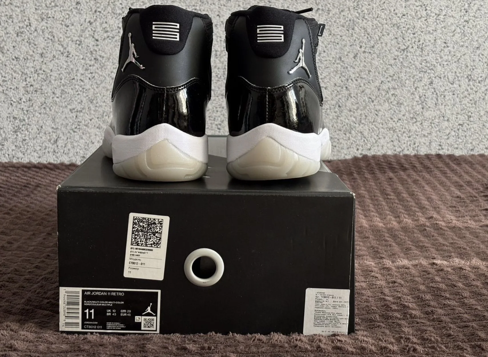 Air Jordan 11 Retro Jubilee 25th Anniversary - миниатюра 2