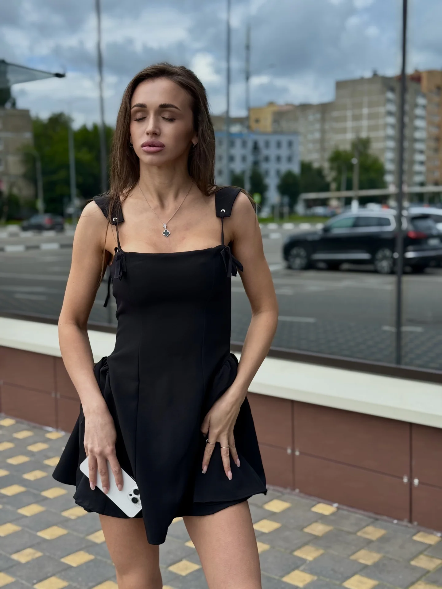 Платье - изображение 1