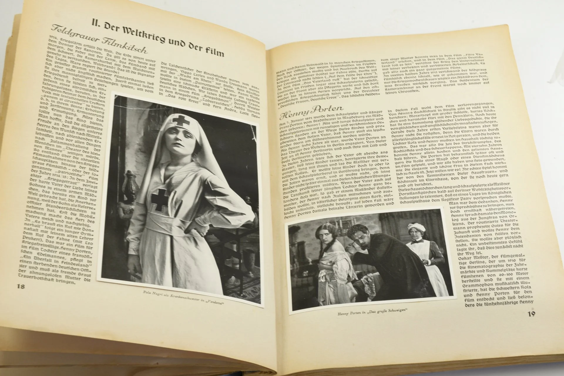 Старинный альбом книга "Vom werden deutscher Filmkunst" 1935 - миниатюра 3
