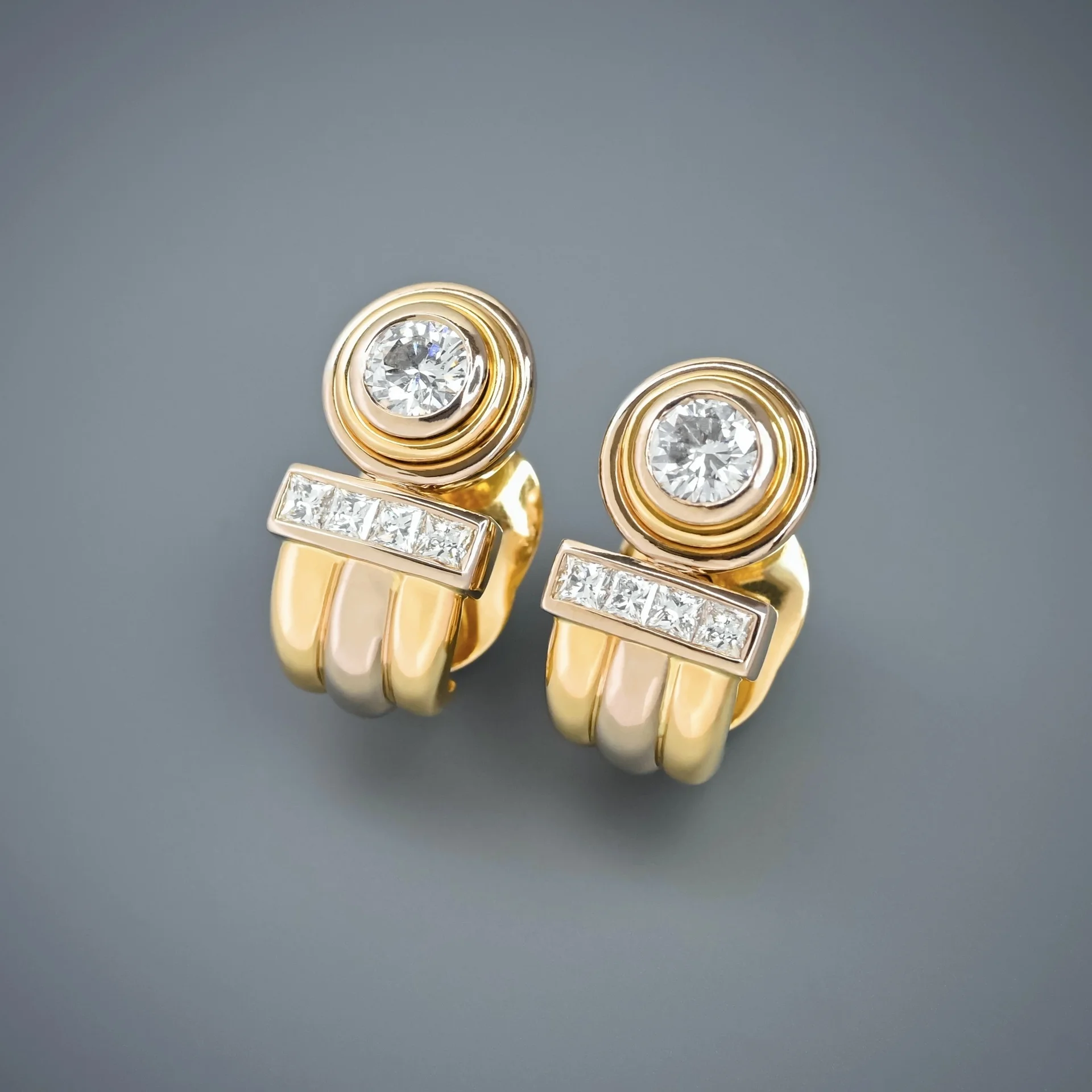 СЕРЬГИ золото 750 пробы БРИЛЛИАНТЫ 1,5 к - изображение 1