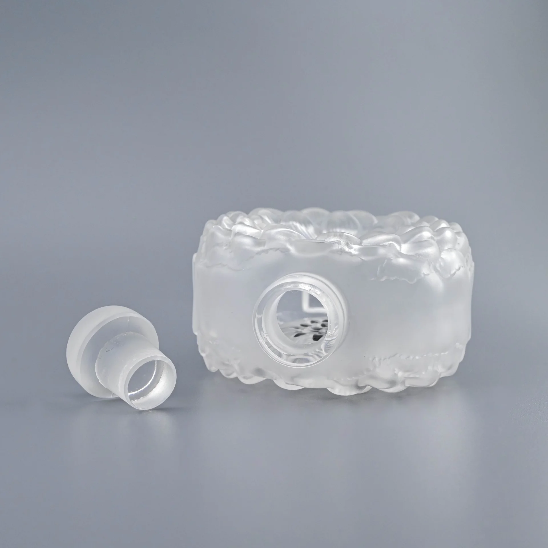 Коллекционный флакон стекло Lalique Георгины - миниатюра 3