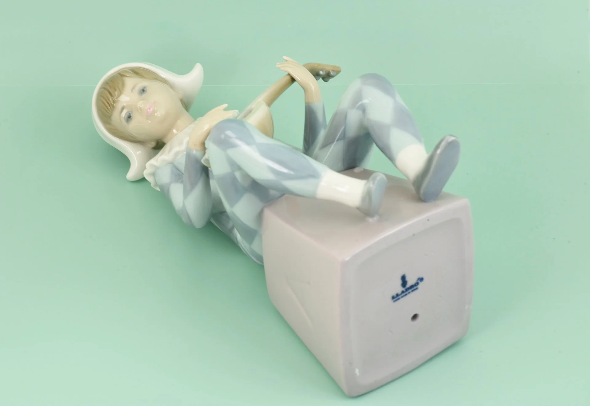 АРЛЕКИН фарфор Lladro Испания - миниатюра 4