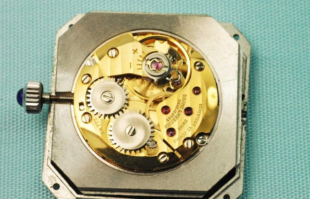 ЧАСЫ золото 750 пробы BAUME & MERCIER Швейцария - миниатюра 6