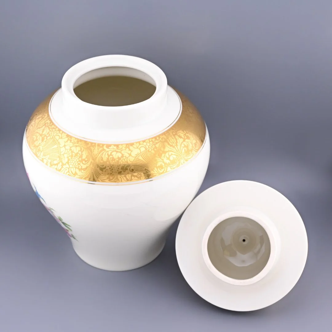 Ваза с крышкой мейпин фарфор Rosenthal позолота цветы - миниатюра 2