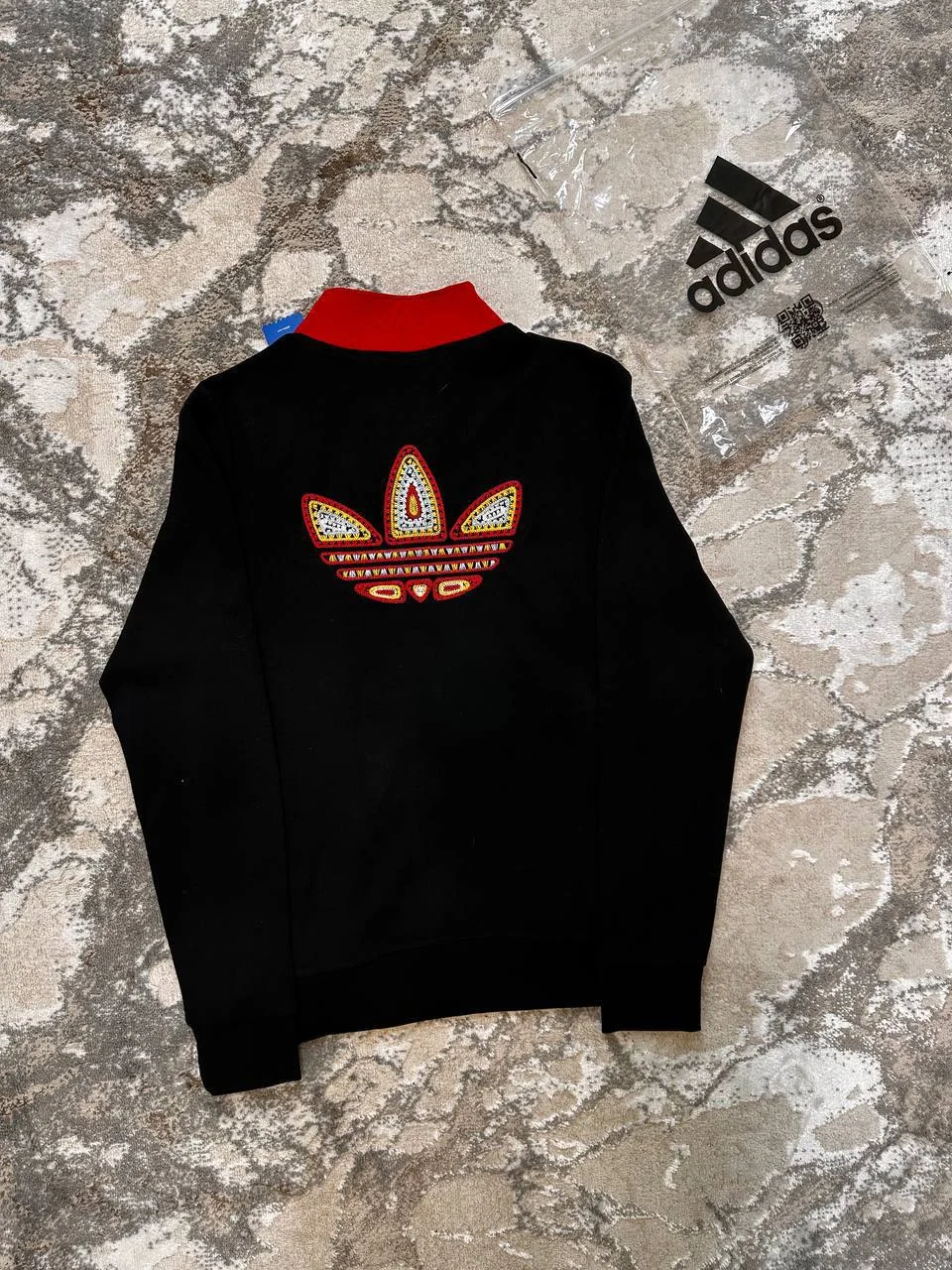 Бомбер ADIDAS ЧЕРНАЯ С КРАСНЫМ НОВАЯ КОЛЛЕКЦИЯ - миниатюра 8