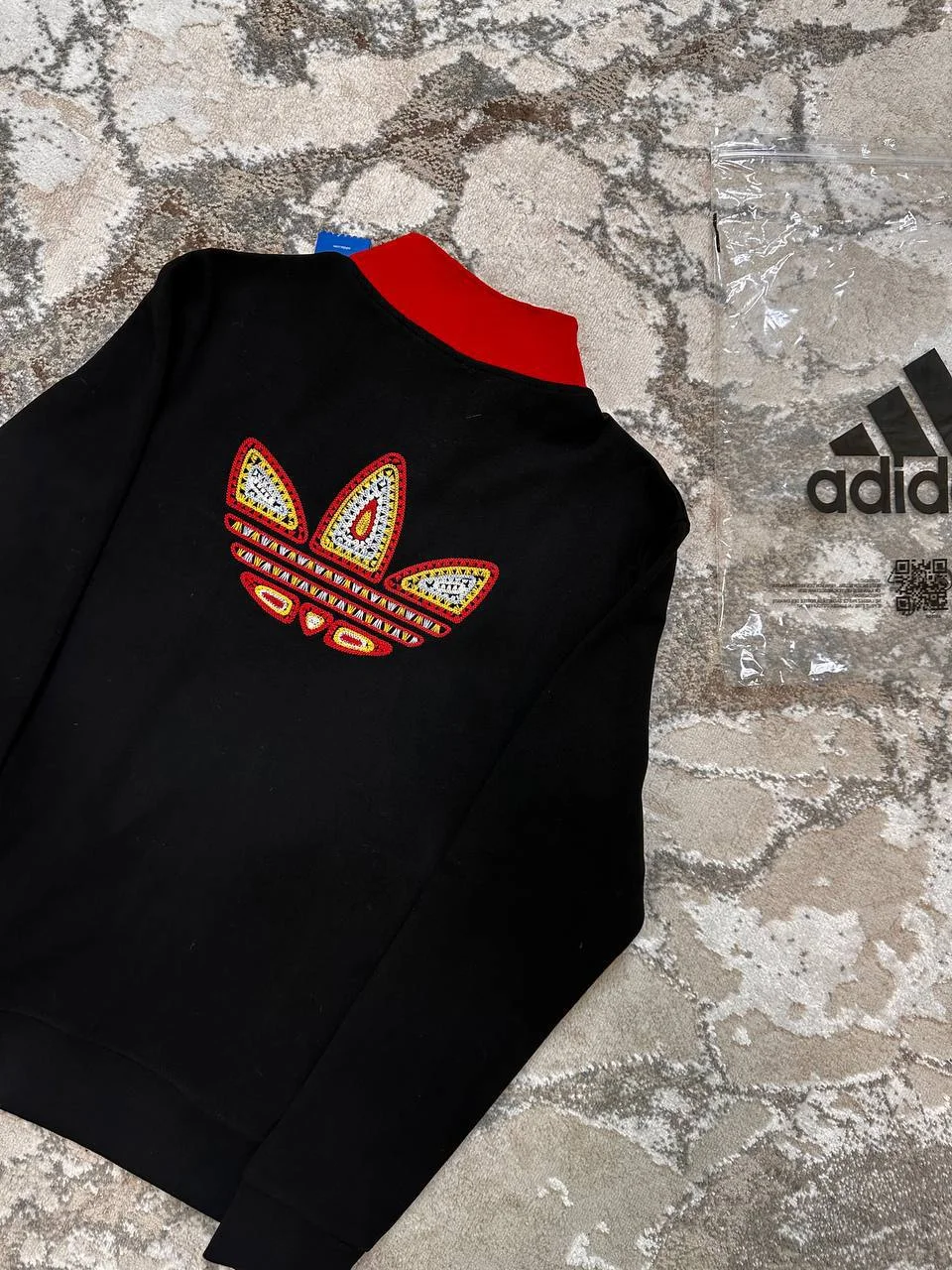 Бомбер ADIDAS ЧЕРНАЯ С КРАСНЫМ НОВАЯ КОЛЛЕКЦИЯ - миниатюра 10