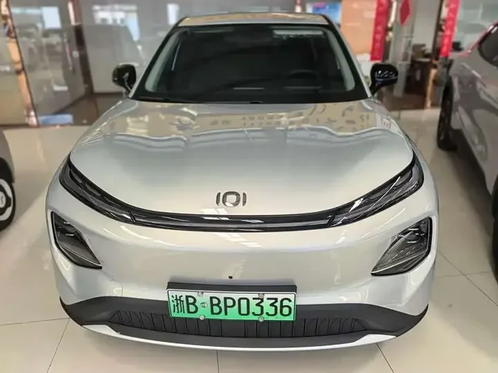 электромобиль Changan Qiyuan Q05 - изображение 1