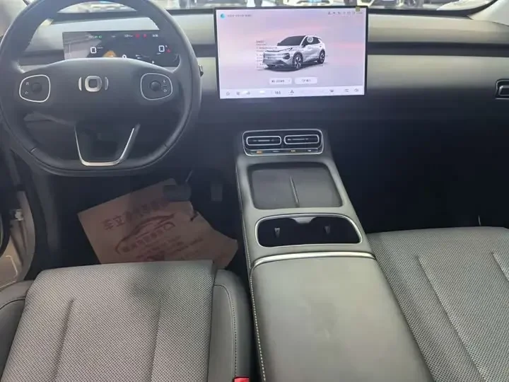 электромобиль Changan Qiyuan Q05 - миниатюра 6