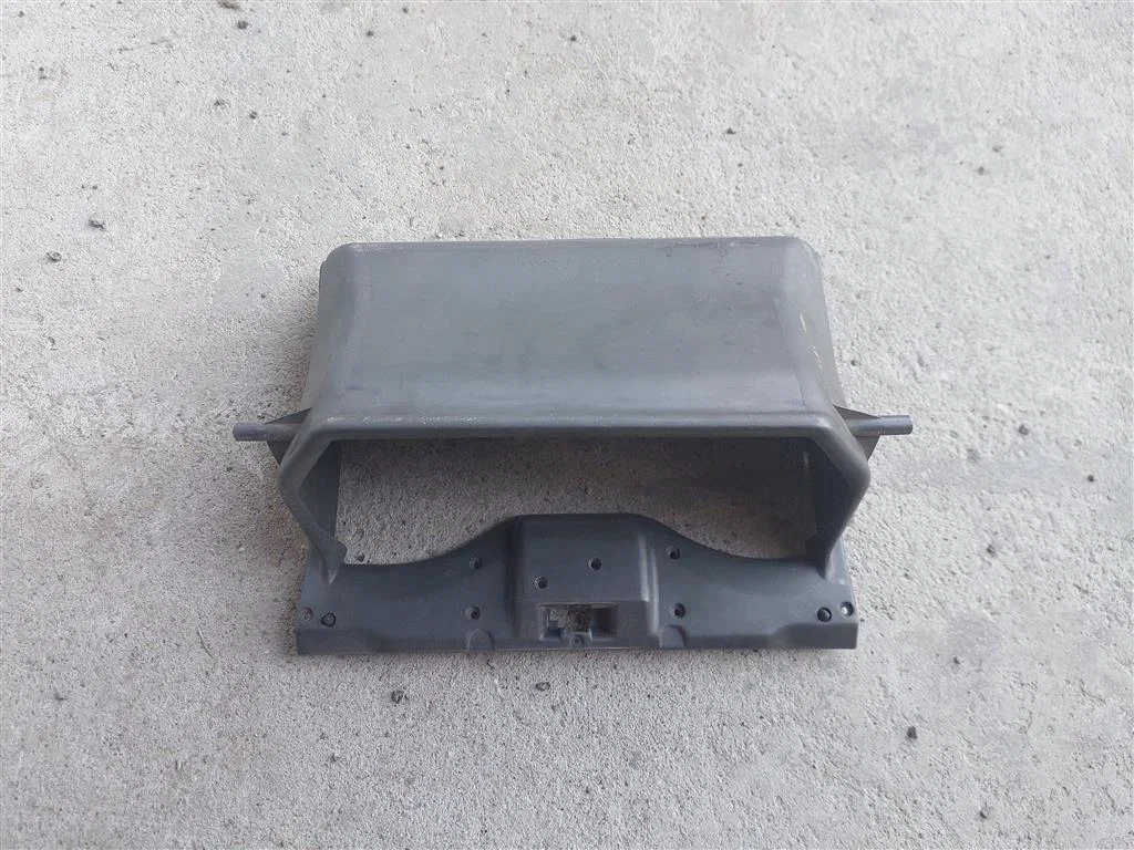 Бардачок Toyota Vista V20 (1986—1990) - миниатюра 2