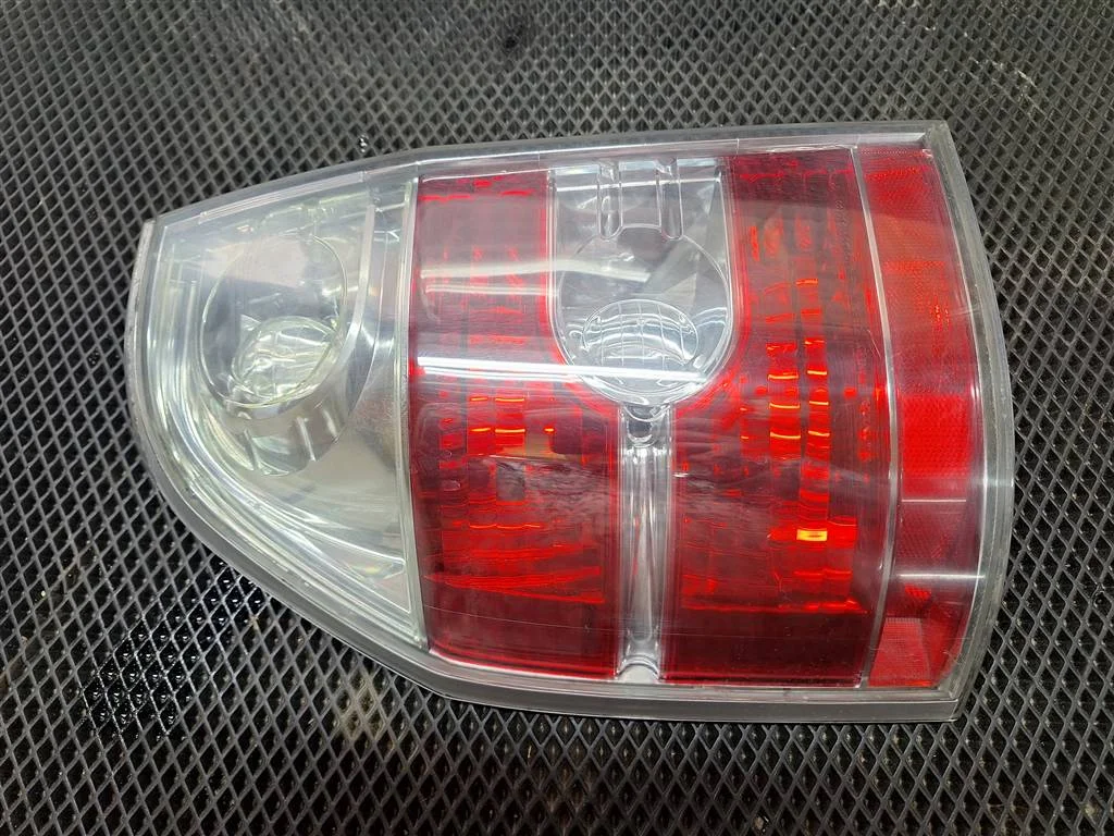 Фонарь задний левый Acura MDX I (2000—2006) 3.5 4WD AT (260 л.с.)