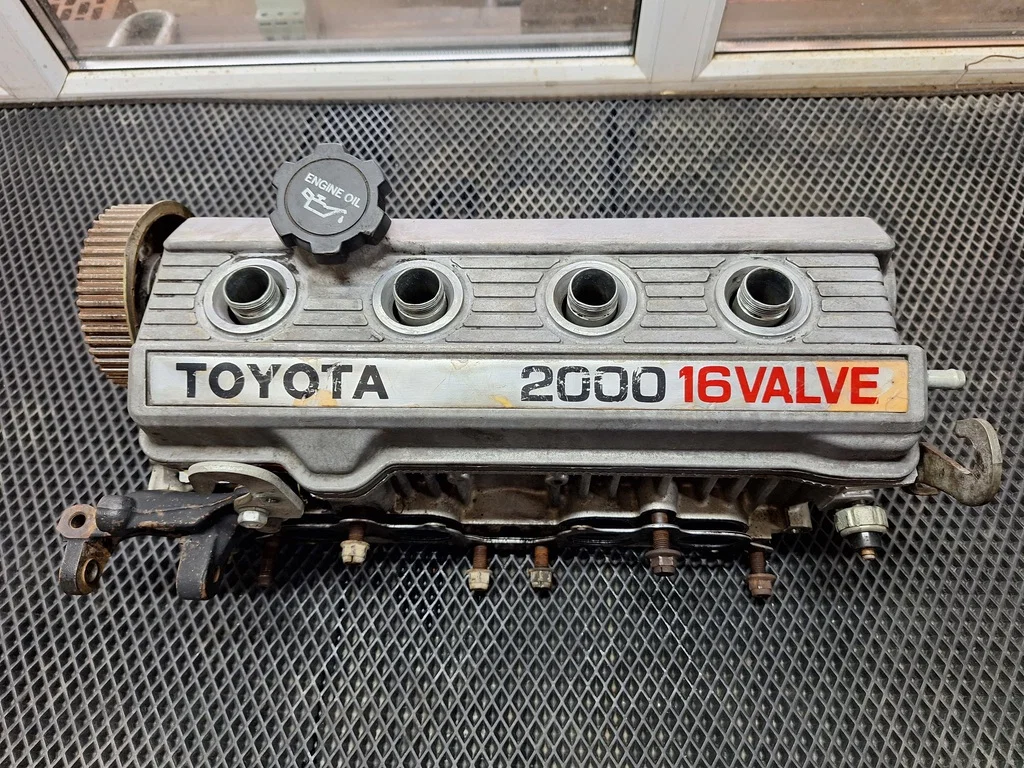Головка блока 3SFE Toyota Vista V20 (1986—1990) - изображение 1