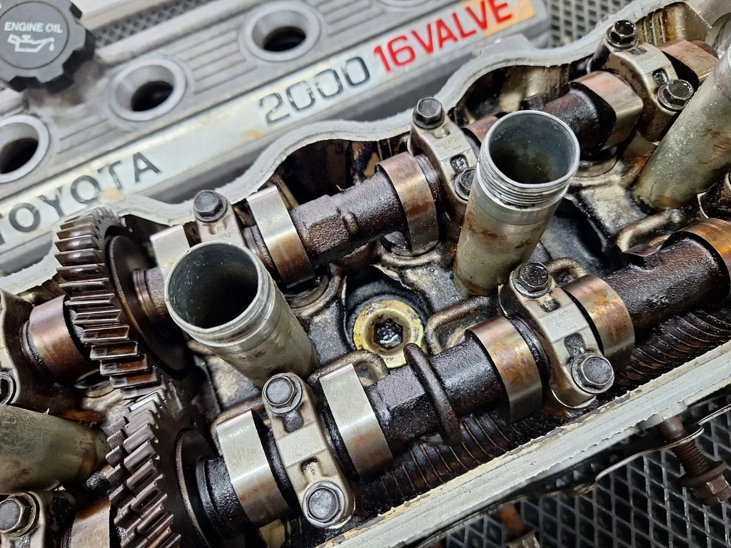 Головка блока 3SFE Toyota Vista V20 (1986—1990) - миниатюра 7