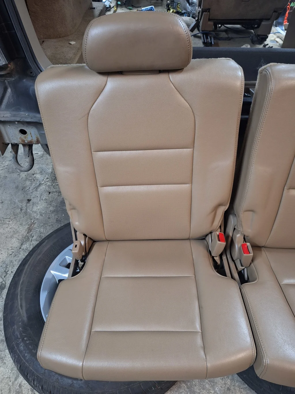 Сиденья задние комплект Acura MDX I (2000—2006) 3 - миниатюра 2