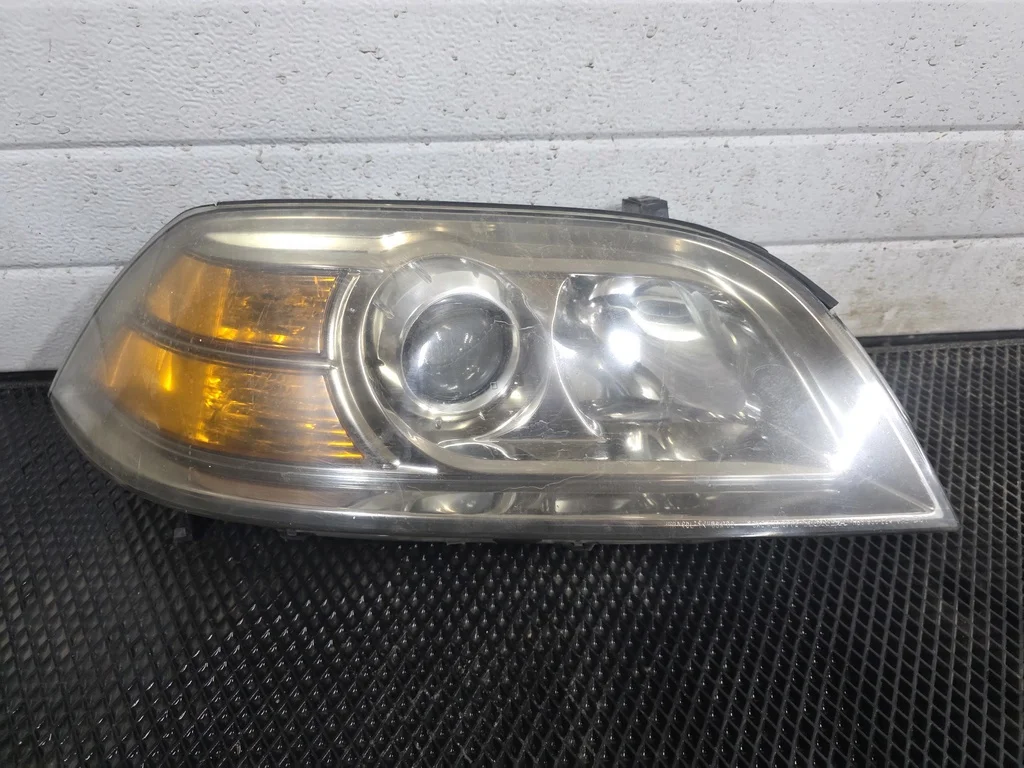 Фара правая Acura MDX I (2000—2006) 3.5 4WD AT (260 л.с.)