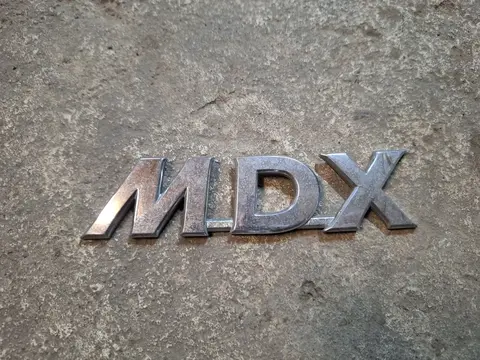 Эмблема Acura MDX I (2000—2006) 3.5 4WD AT (260 л.с.)
