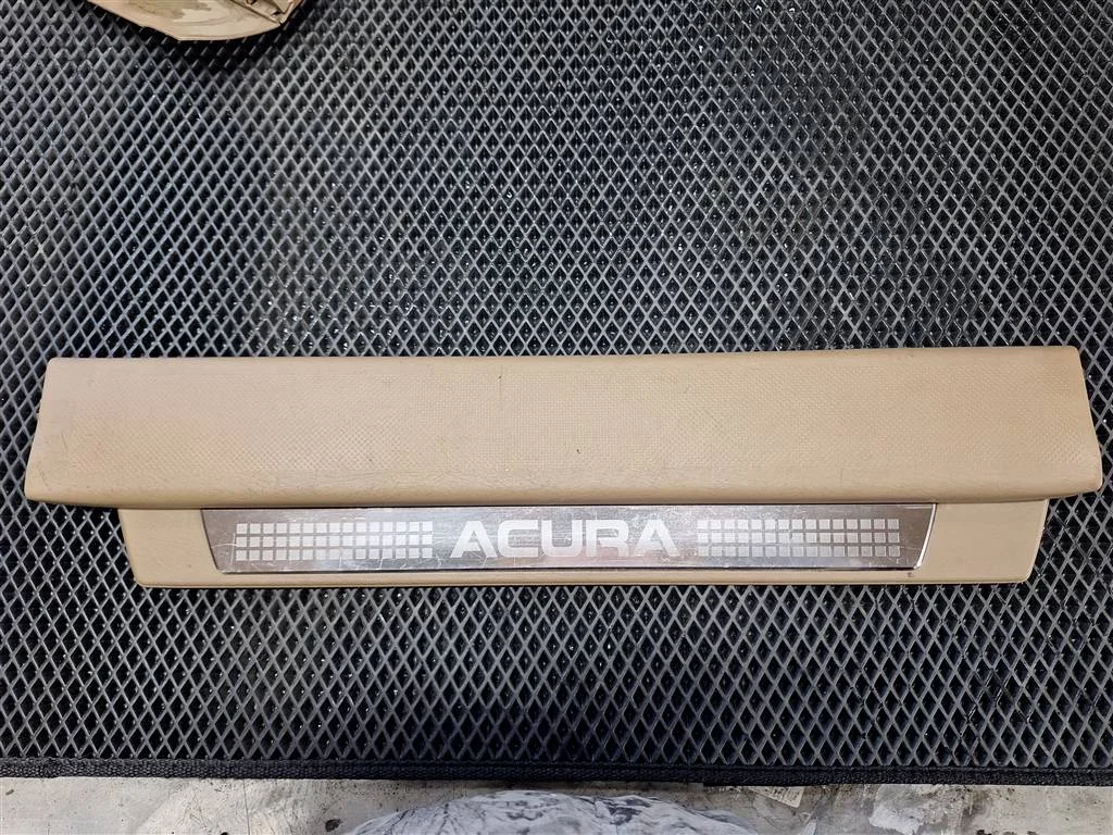 Накладка порога (внутренняя) передняя правая Acura MDX I (2000—2006) 3.5 4WD AT (260 л.с.)