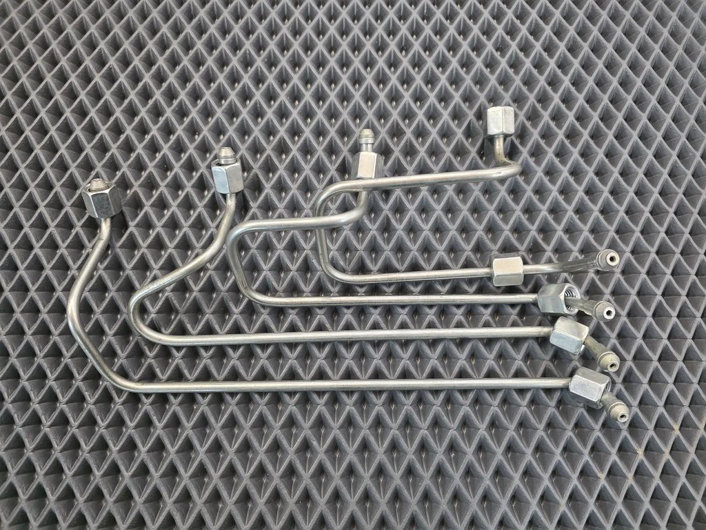 Трубки ТНВД (спецтехника) HZM S920KN,HZM XC28H,HZM S25D,HZM 930,HZM 300K,HZM 300FN,HZM S25R,HZM ZL300,HZM 933R,HZM S920FN,HZM 200FN,HZM S300,HZM 300F,HZM S300KN,HZM 928,HZM 933,HZM 933L