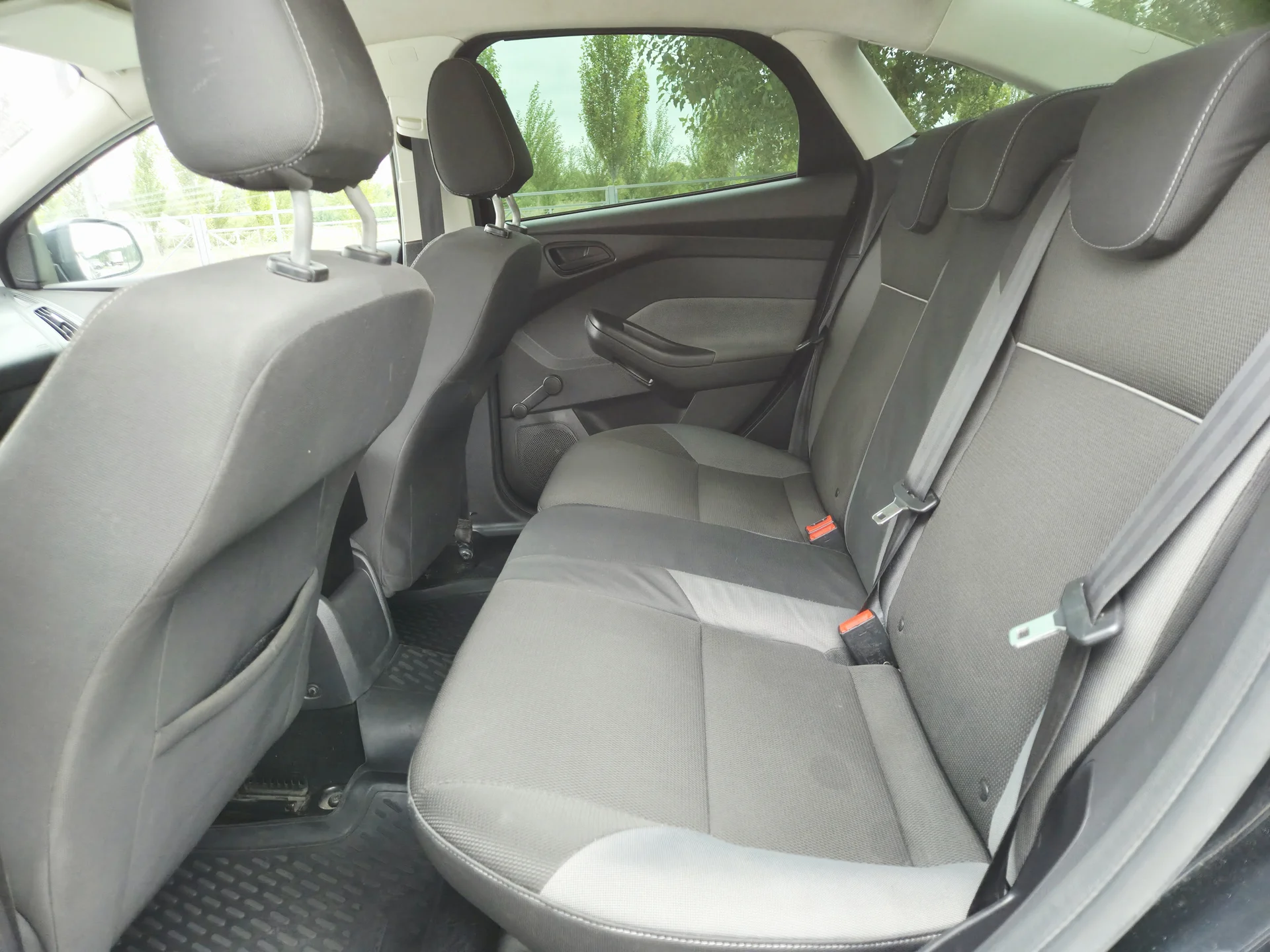 Ford Focus 2013 г. - миниатюра 10