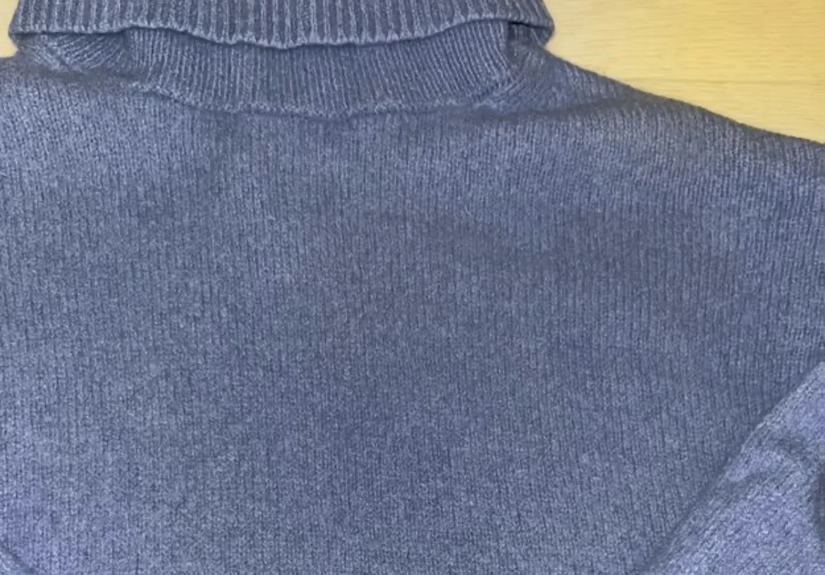 Свитер uniqlo 100% шерсть - миниатюра 4