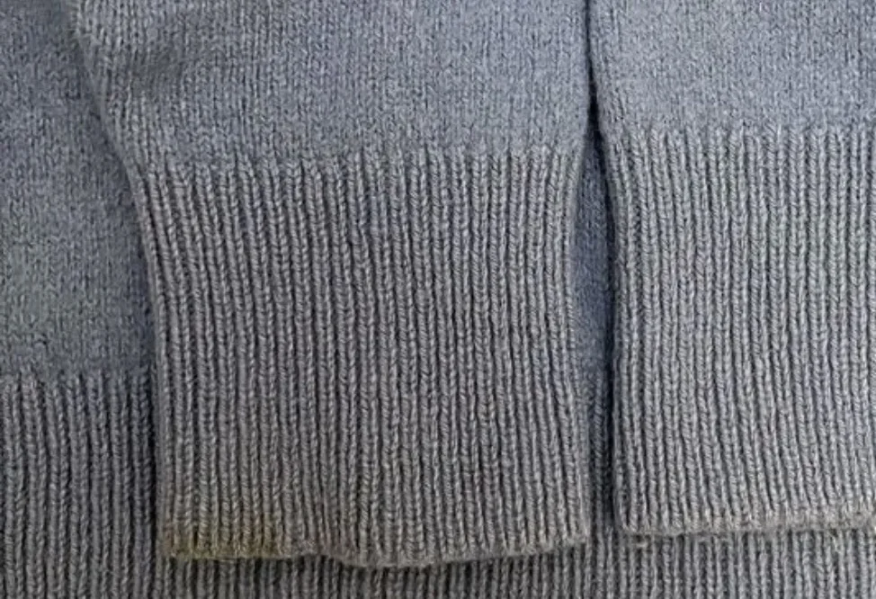 Свитер uniqlo 100% шерсть - миниатюра 5