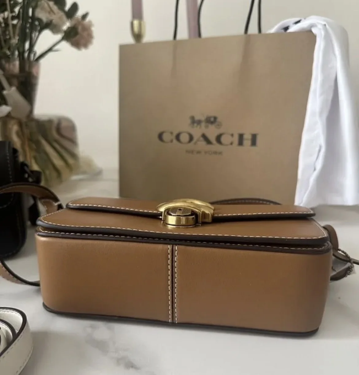 Сумка coach коричневая натуральная кожа - миниатюра 2