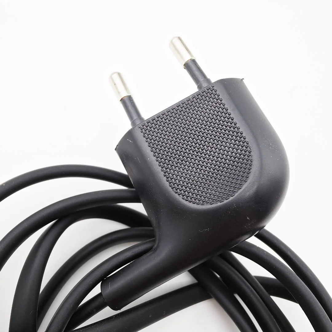 Сетевой кабель питания для телевизора Samsung UE55KS8000U - миниатюра 3