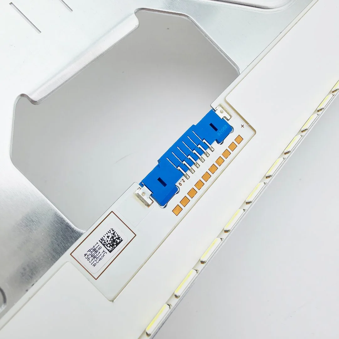 Подсветка на радиаторе для телевизора Samsung UE55NU8000U - миниатюра 8