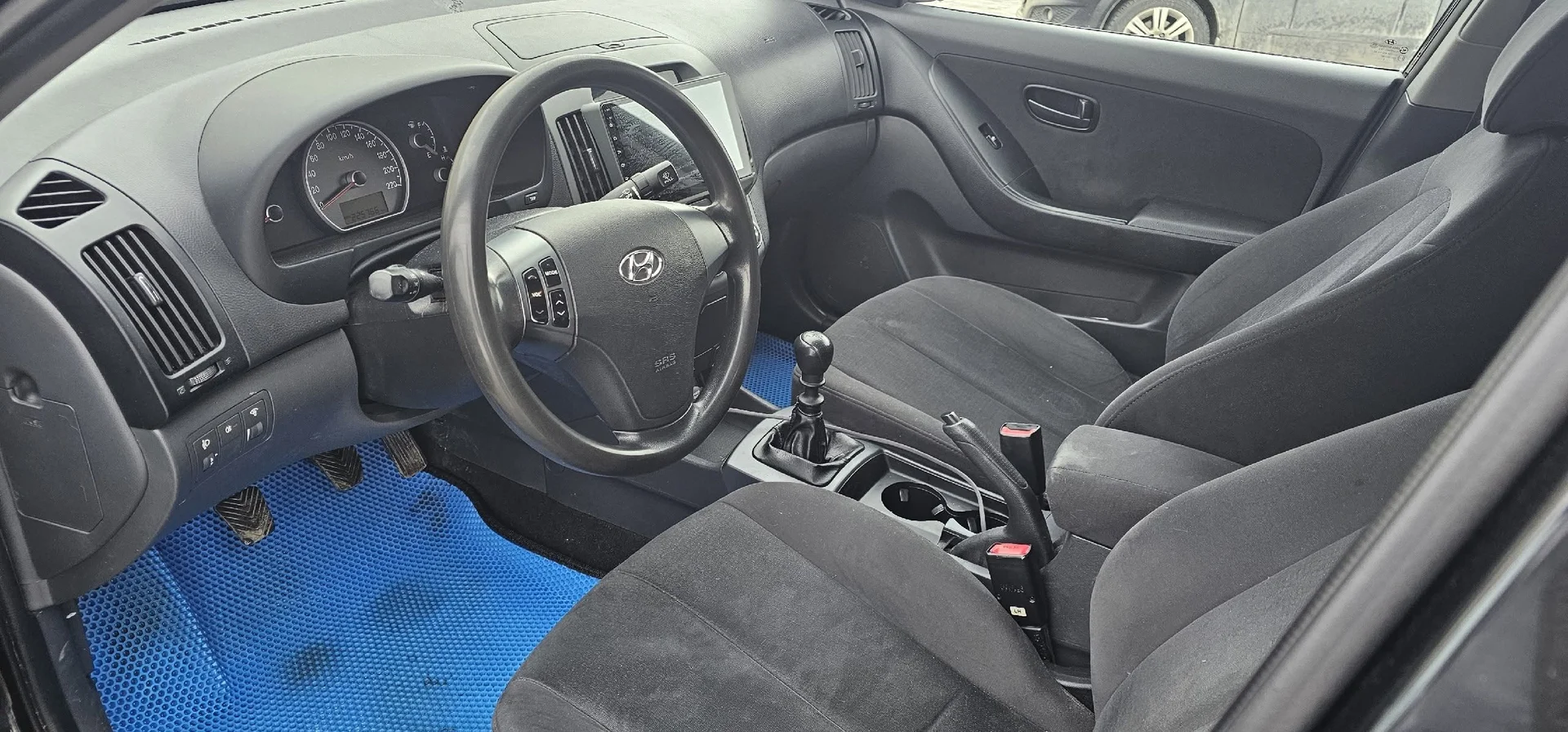 Hyundai Elantra IV 2008 г. - миниатюра 7