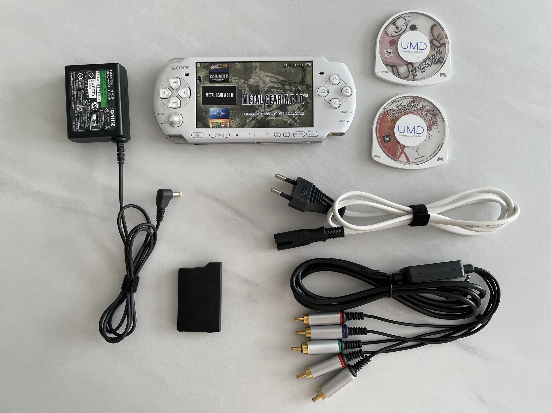 Игровая приставка Sony PSP 3000 - изображение 1
