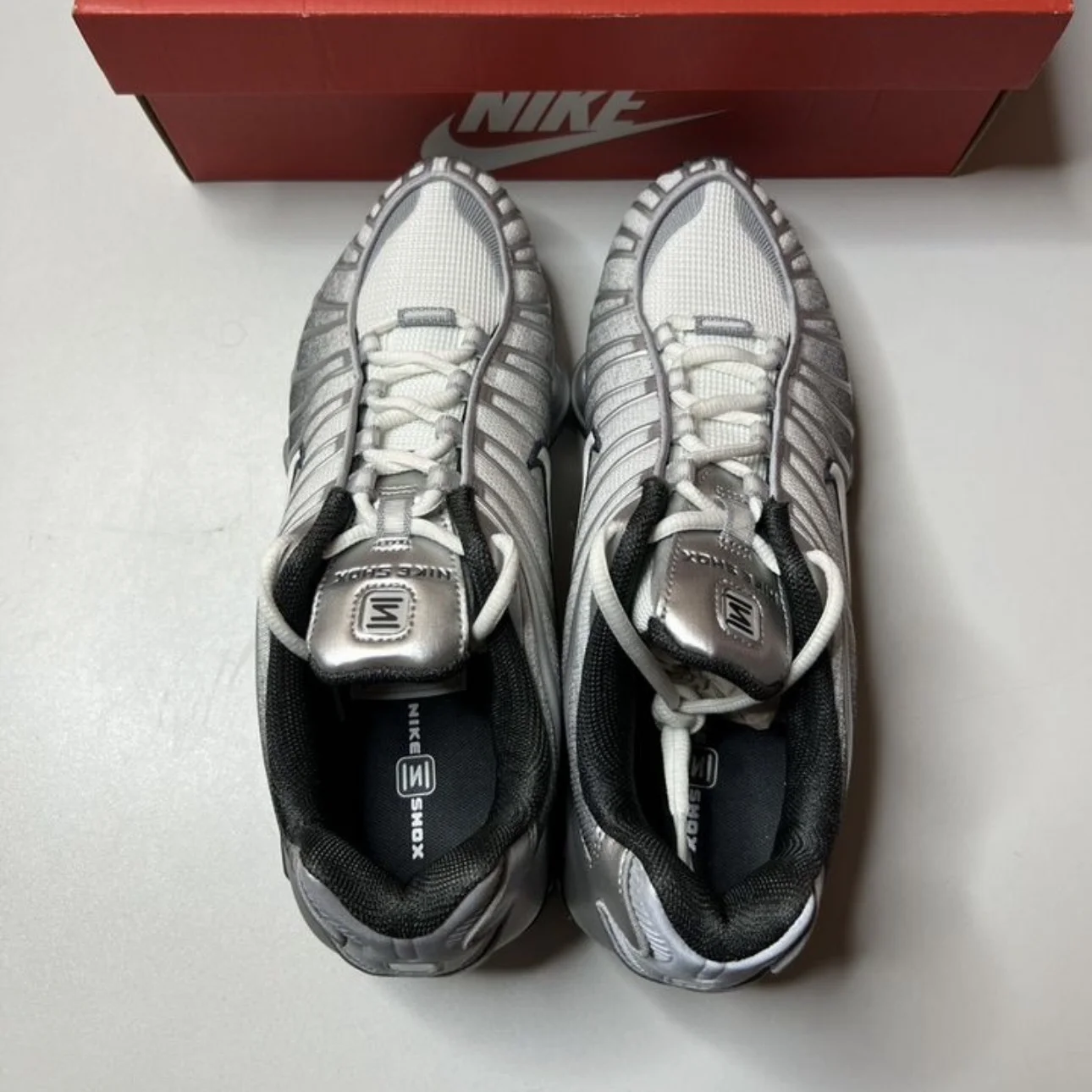 Кроссовки Nike Shox TL Print - миниатюра 2