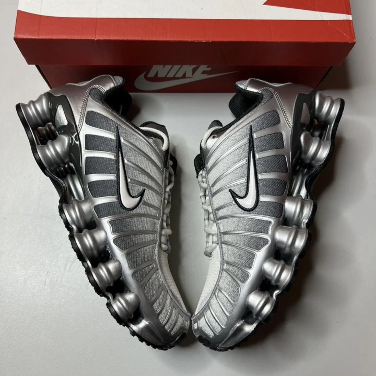 Кроссовки Nike Shox TL Print - миниатюра 3