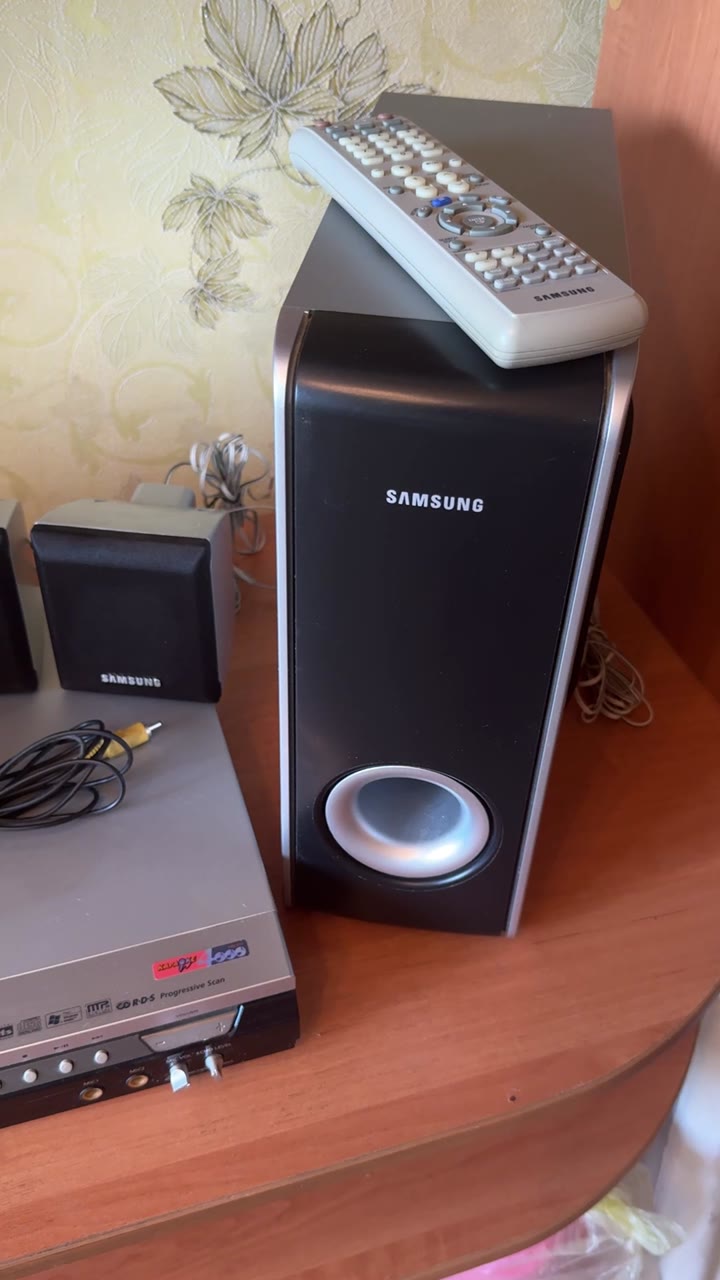 Домашний кинотеатр samsung с караоке - видео 5