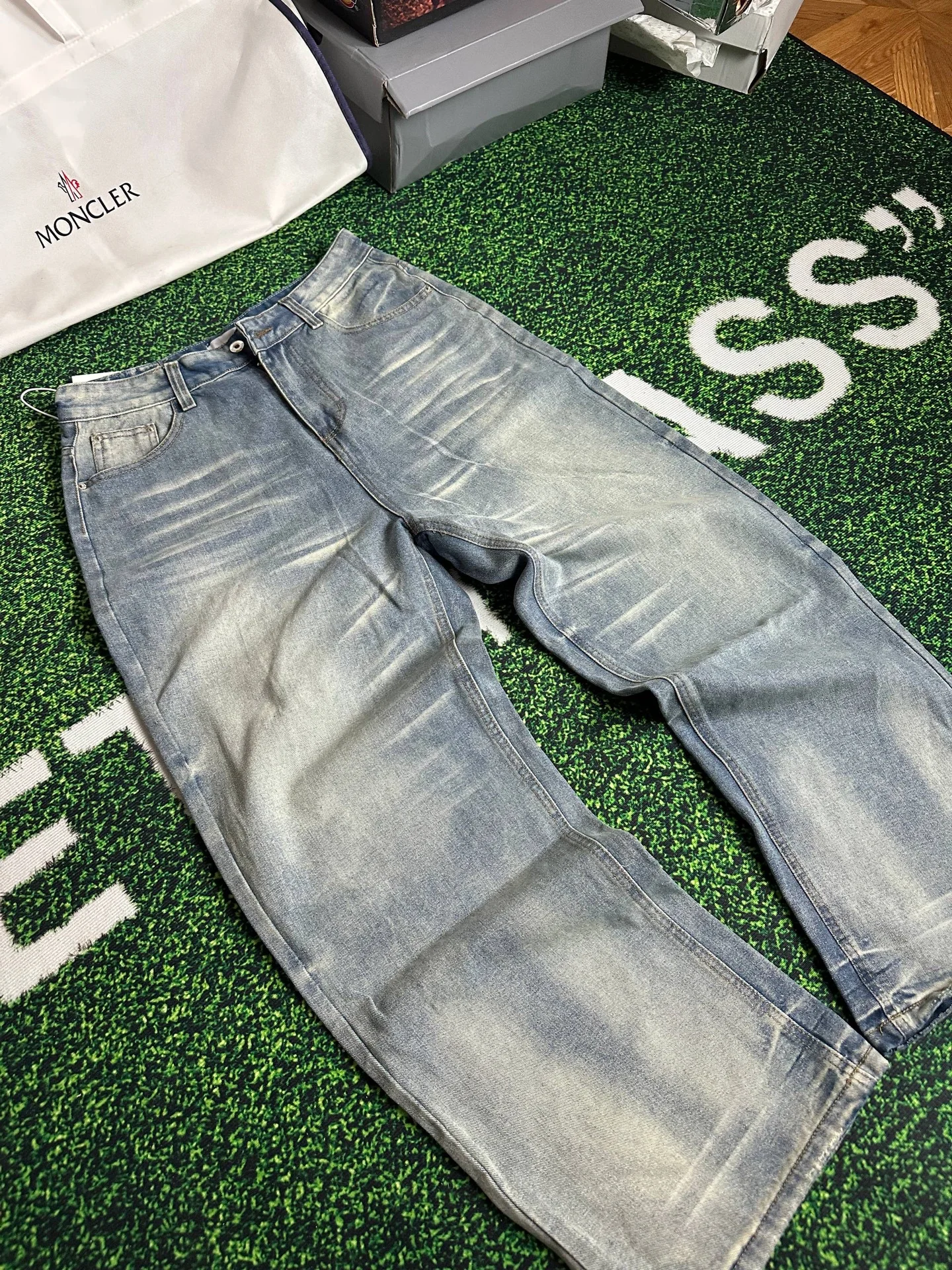 Джинсы acne studios type - миниатюра 2