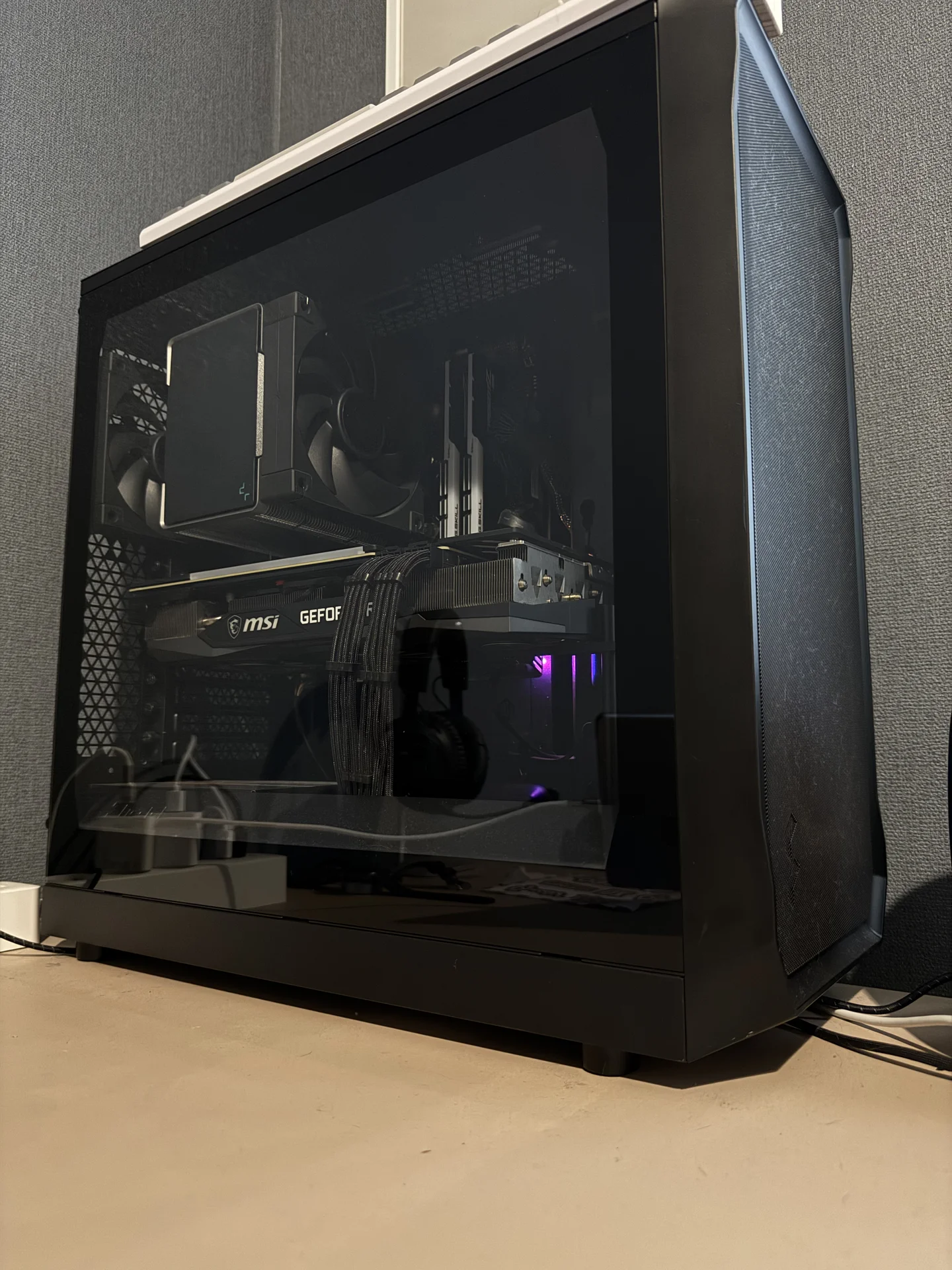 Игровой пк Ryzen 5 5600X / RTX 3070 / 32GB RAM