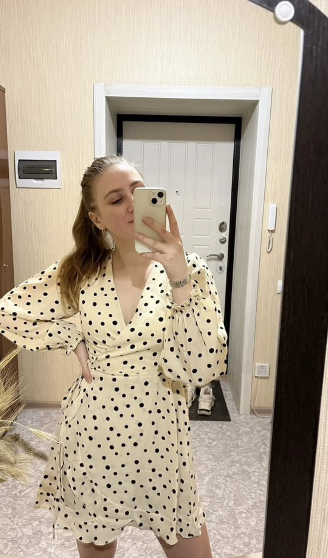 Платье от бренда look.online - миниатюра 2
