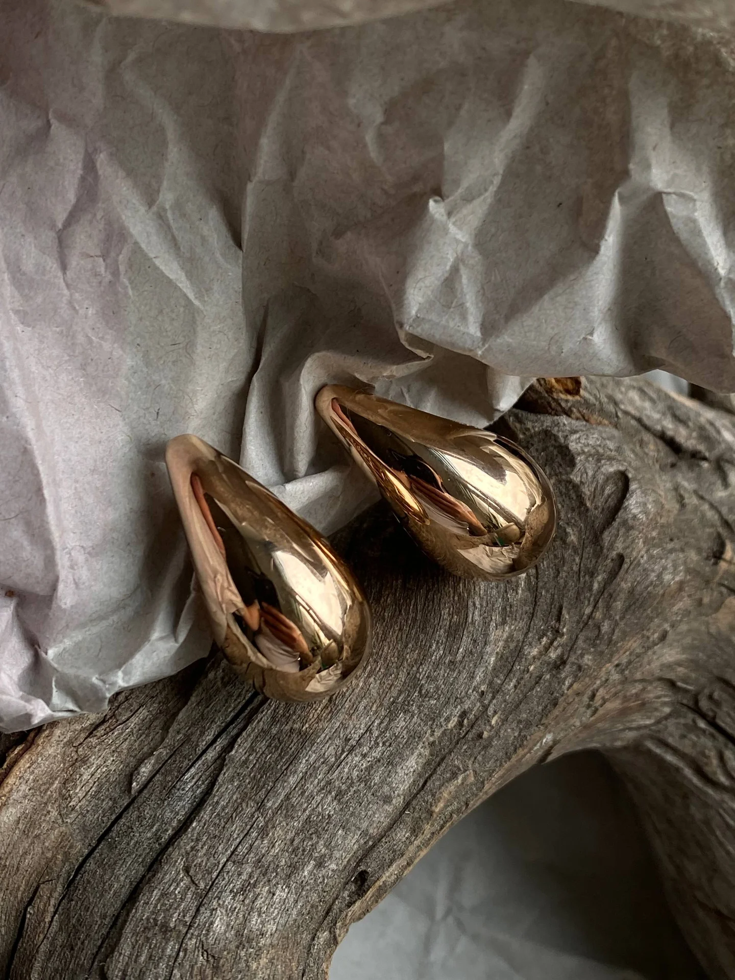 Золотые серьги Bottega Venetta 585 пробы - миниатюра 3