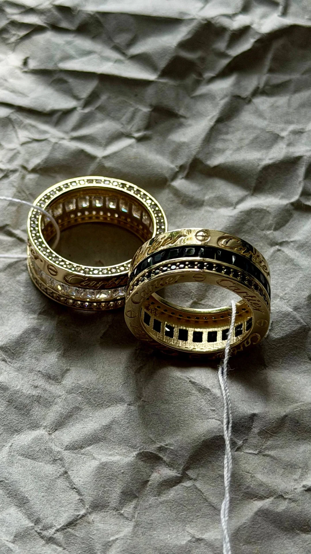 Кольцо Cartier лимонное золото 585 пробы - миниатюра 2